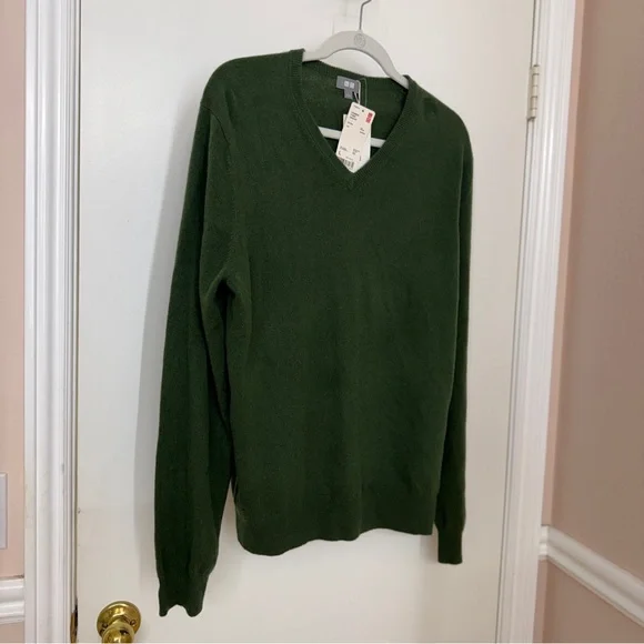 Uniqlo Men's 100% Cashmere V-Neck Sweater Dark Green L